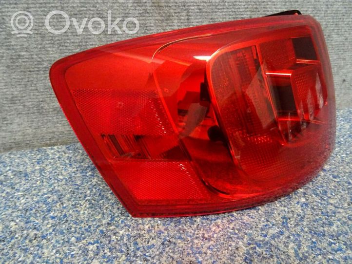 Volkswagen Jetta VI Lampa tylna 5C6945095