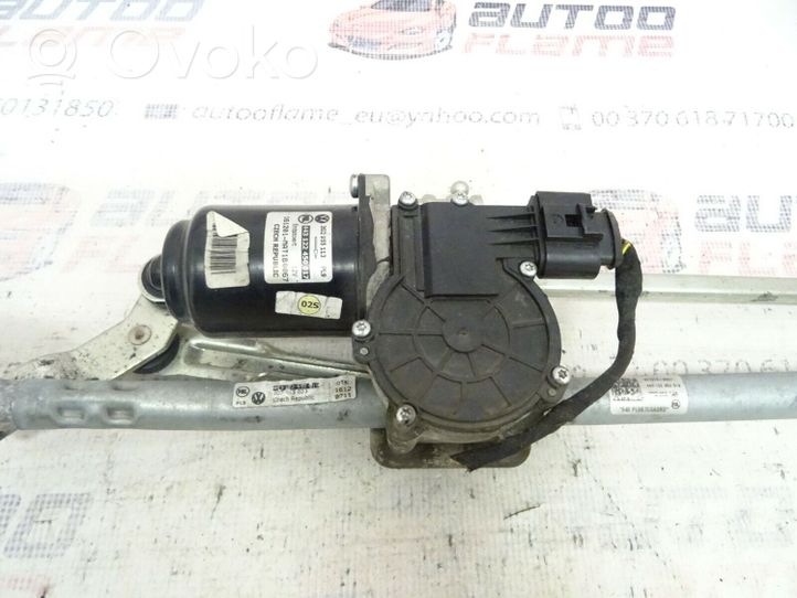 Volkswagen Polo VI AW Tringlerie et moteur d'essuie-glace avant 2G2955023