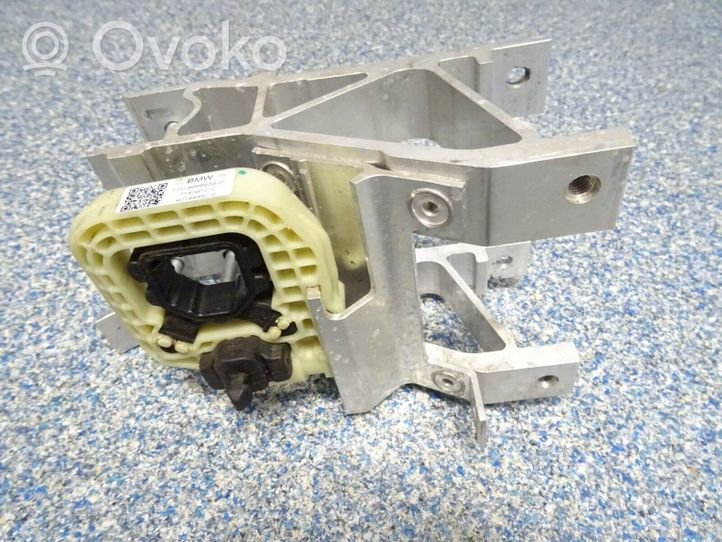 BMW 3 G20 G21 Staffa di montaggio del radiatore 7436784