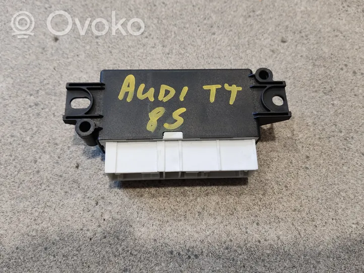 Audi TT TTS RS Mk3 8S Pysäköintitutkan (PCD) ohjainlaite/moduuli 5Q0919283E