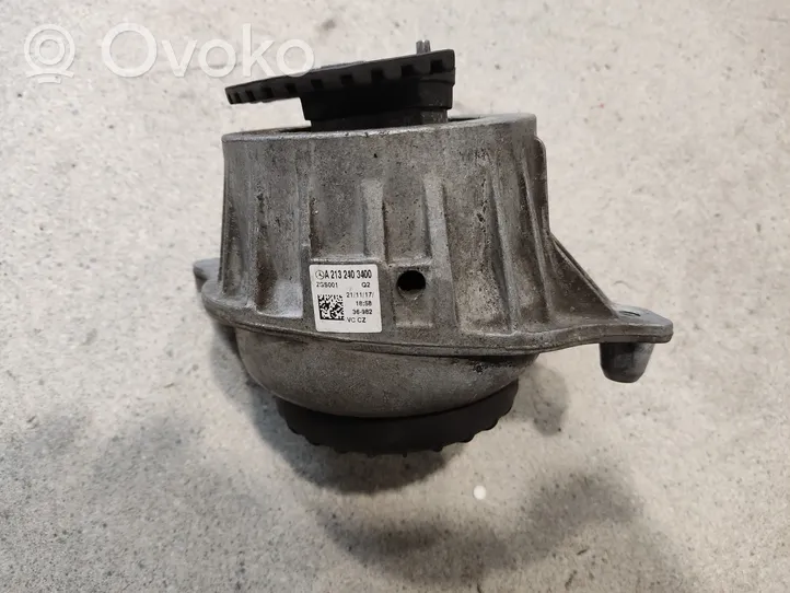 Mercedes-Benz E W213 Supporto di montaggio del motore A2132403400