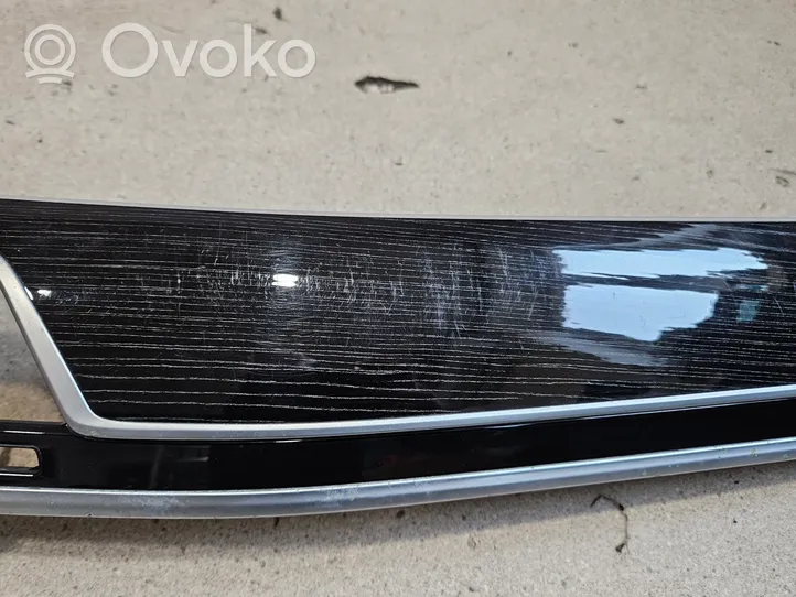 BMW 7 G11 G12 Dekoratyvinių salono apdailų komplektas 7851835