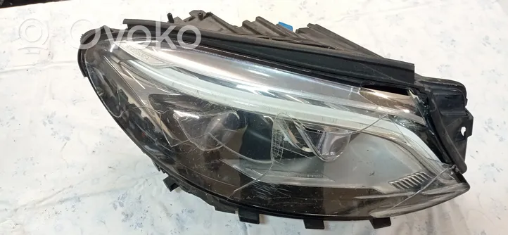 Mercedes-Benz S W222 Lampa przednia A1669062203