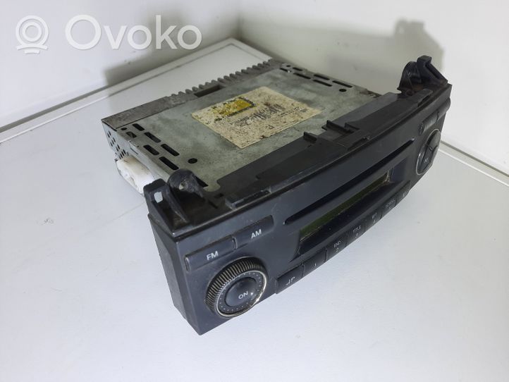 Volkswagen Crafter Radio/CD/DVD/GPS head unit 9068201186