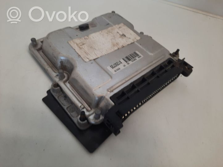 Peugeot 406 Motorsteuergerät ECU 9643525380