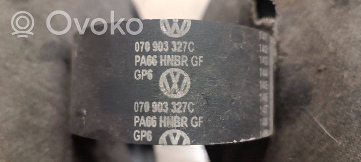 Volkswagen Touareg I Raccord / manchon flexible 070903327C