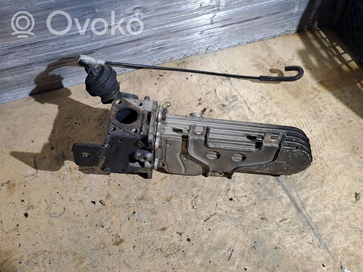 Volkswagen Touareg I EGR aušintuvas 070131512