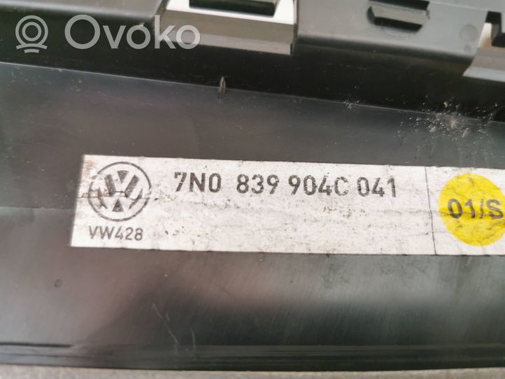 Volkswagen Sharan Listwa / Uszczelka szyby drzwi tylnych 7N0839904C