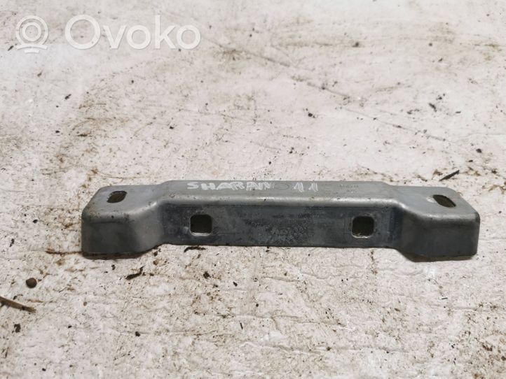 Volkswagen Sharan Other exterior part 7N0860197