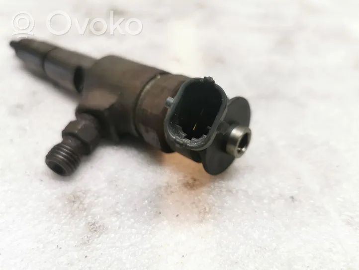 Peugeot 5008 Injecteur de carburant 0445110566