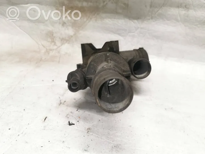 Peugeot 5008 Boîtier de thermostat / thermostat 9656182980