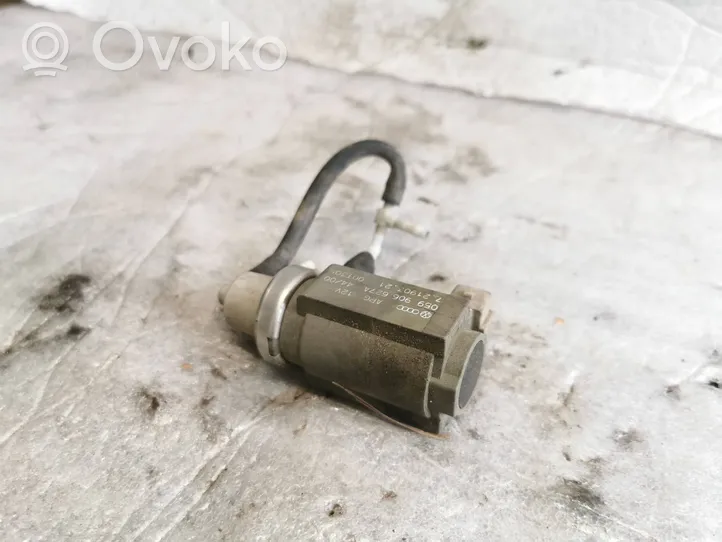 Audi A6 S6 C5 4B Solenoidinis vožtuvas 059906627A