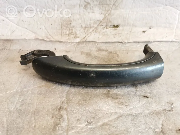 Volkswagen Touareg I Front door exterior handle 7L6837205A