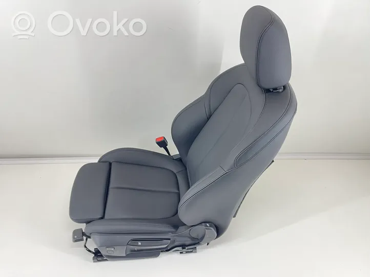 BMW 2 F44 Seat set 