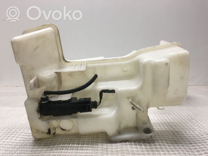 Volkswagen Jetta VI Réservoir de liquide lave-glace 5C6955453