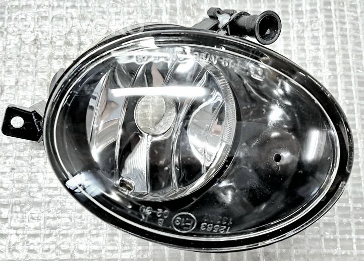 Volkswagen Jetta VI Front fog light 19A798R