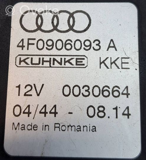 Audi A4 S4 B7 8E 8H Sterownik / Moduł pompy wtryskowej 4F0906093A