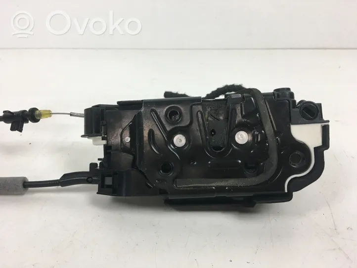 Volkswagen Golf VII Rear door lock 5K4839016S