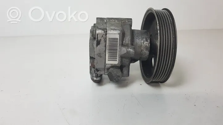 Audi A4 S4 B8 8K Ohjaustehostimen pumppu 8K0145153F