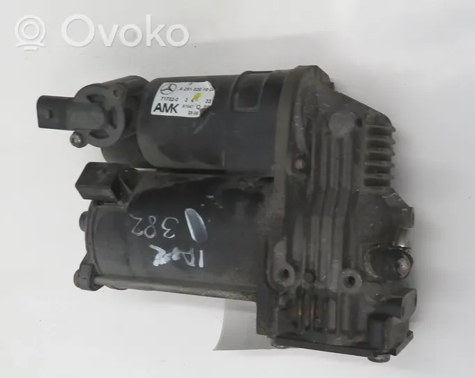 Mercedes-Benz R W251 Compressore/pompa sospensioni pneumatiche A2513201004