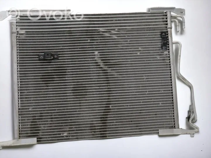 Mercedes-Benz SL R230 Radiateur condenseur de climatisation A2205001054