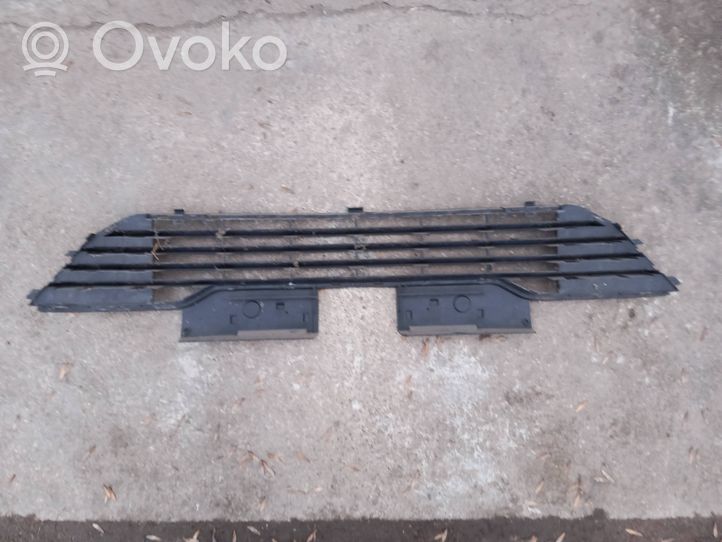 Citroen C4 I Grille inférieure de pare-chocs avant 9646215877