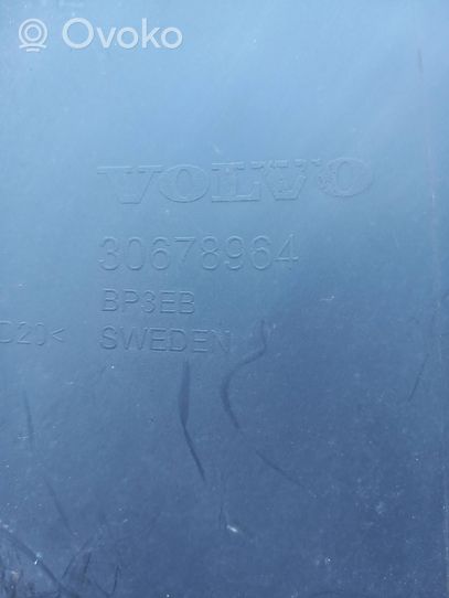 Volvo XC90 Listwa dolna zderzaka tylnego 30678964