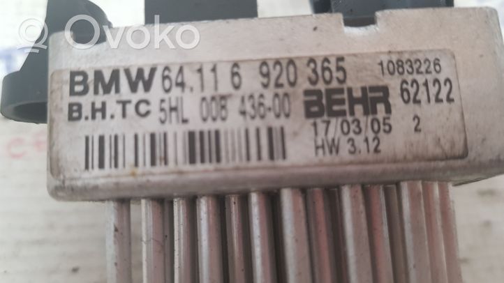 BMW 3 E46 Pečiuko ventiliatoriaus reostatas (reustatas) 6920365