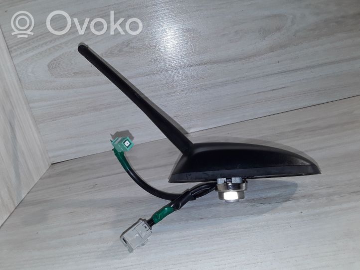 Mazda 3 II GPS Antenne 