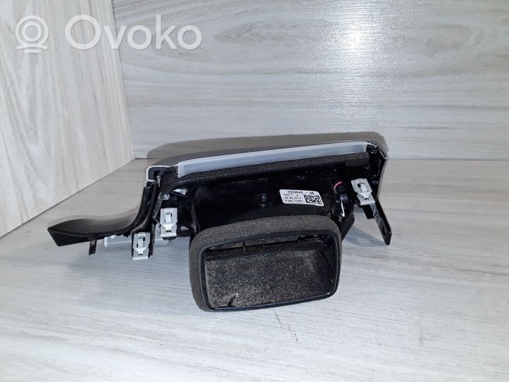 BMW M5 F90 Šoninės oro grotelės 9329545