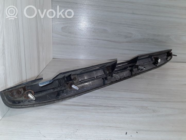 Lexus RX 330 - 350 - 400H Takaluukun rekisterikilven valon palkki 7680148040