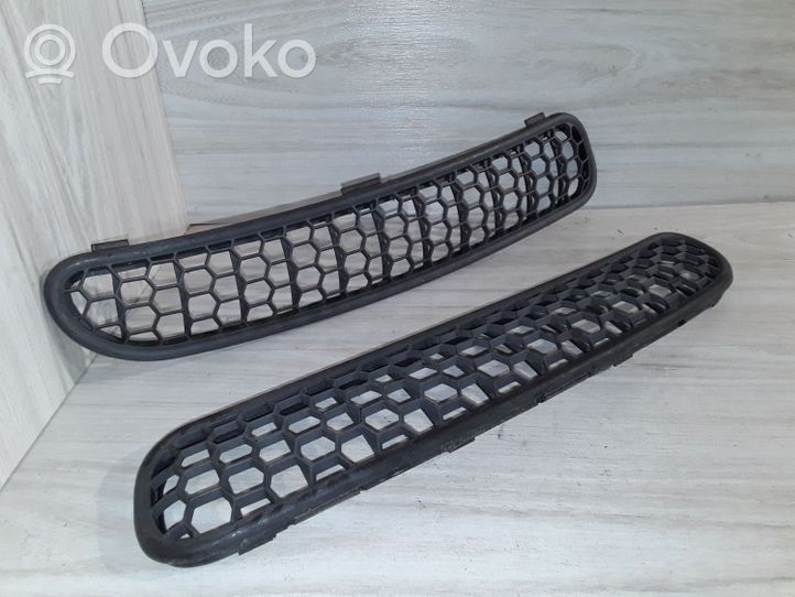 Mini One - Cooper R50 - 53 Grille calandre de capot 