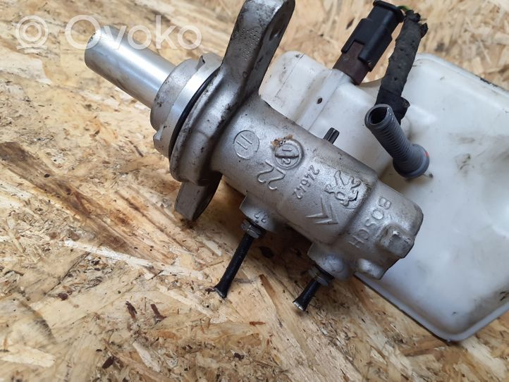 Citroen C3 Główny cylinder hamulca 0204054032