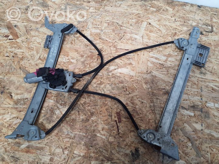 Renault Megane II Front door window regulator with motor 403242