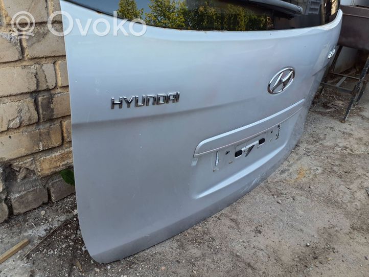 Hyundai H-1, Starex, Satellite Tylna klapa bagażnika 