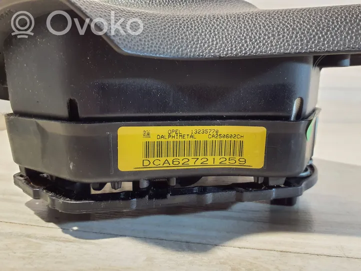 Opel Corsa D Ohjauspyörän turvatyyny 13235770