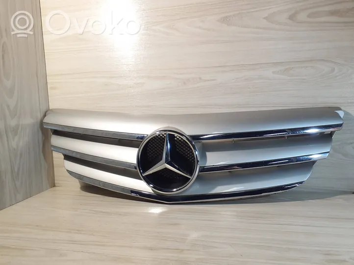 Mercedes-Benz B W245 Maskownica / Grill / Atrapa górna chłodnicy A1698800883