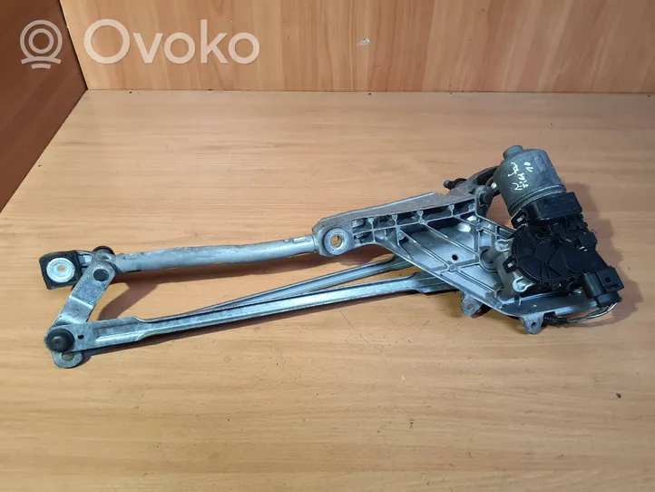 Ford Fiesta Mechanizm i silniczek wycieraczek szyby przedniej / czołowej 8A6117500AD