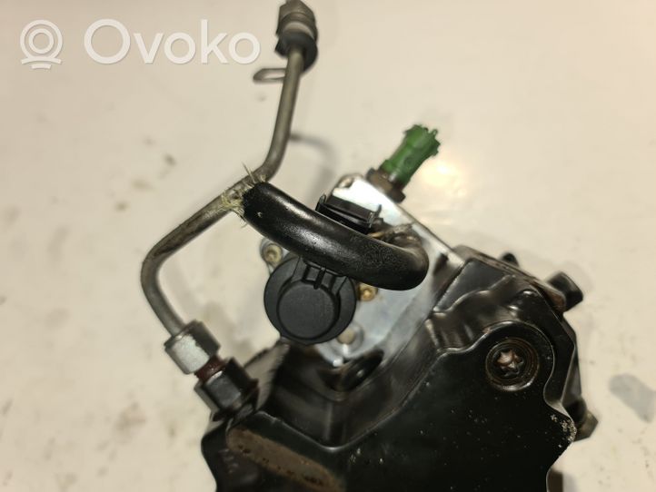 Volvo V70 Pompe d'injection de carburant à haute pression 0445010111