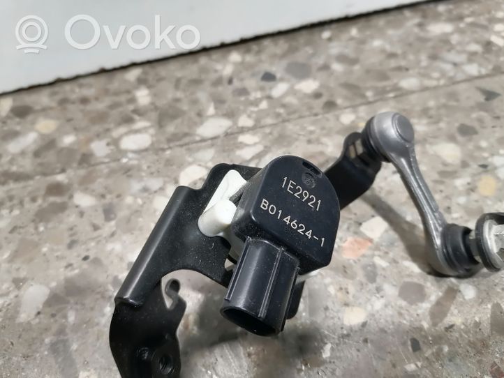 Lexus NX Galinės pakabos aukščio daviklio svirtelė B014624