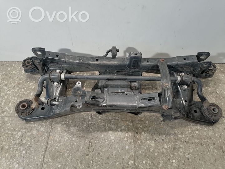 Toyota Avensis T270 Taka-apurunko 159171094