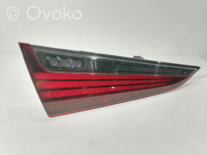 Lexus ES 250 - 300 - 330 Luci posteriori del portellone del bagagliaio R3S31