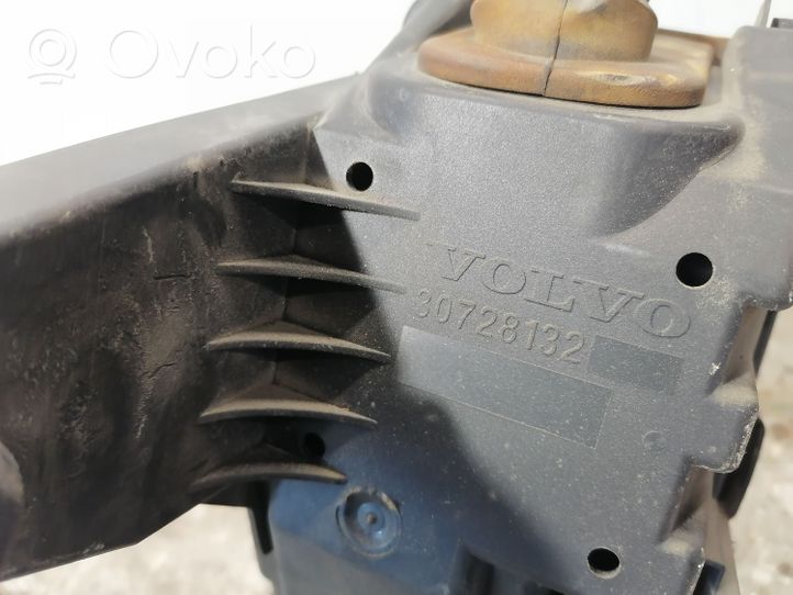 Volvo V70 Set scatola dei fusibili 30728133