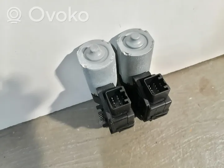 Volvo XC60 Moottori/käyttölaite 30799673