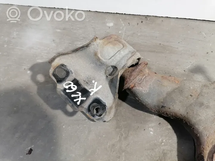 Volvo XC60 Braccio di controllo sospensione anteriore inferiore/braccio oscillante 