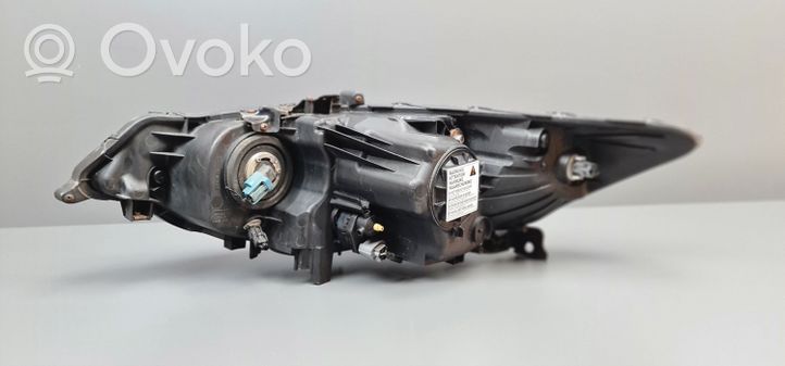 Honda Accord Lampa przednia P7566