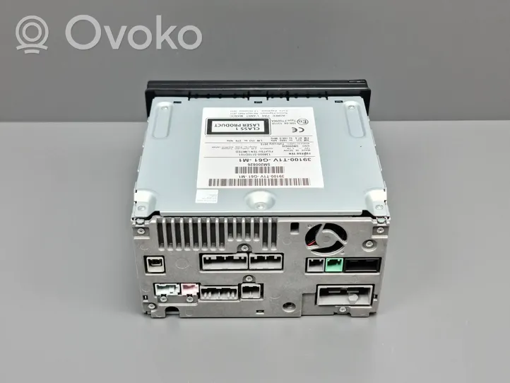 Honda CR-V Panel / Radioodtwarzacz CD/DVD/GPS 1380005110D101