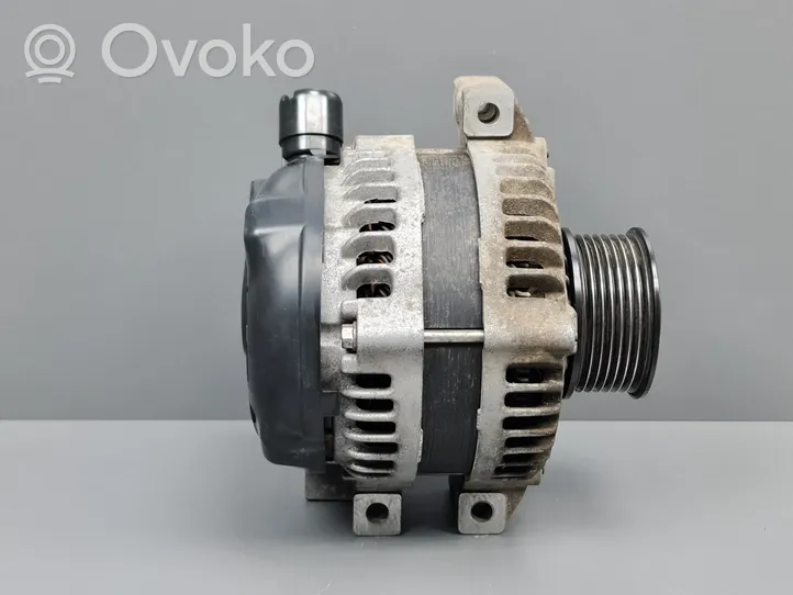 Honda CR-V Alternator 1042101140