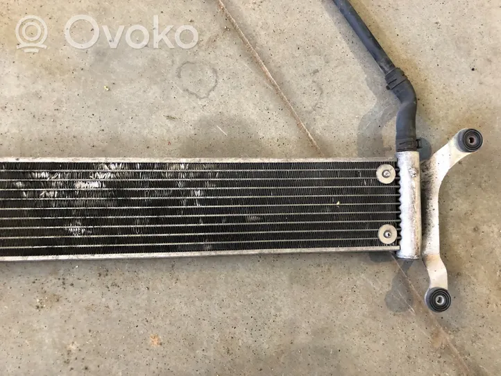 Audi Q7 4L Radiateur de refroidissement 7L6121212B