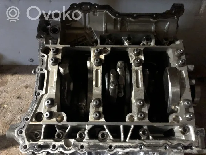 Audi Q5 SQ5 Moottorin lohko 06E103032B